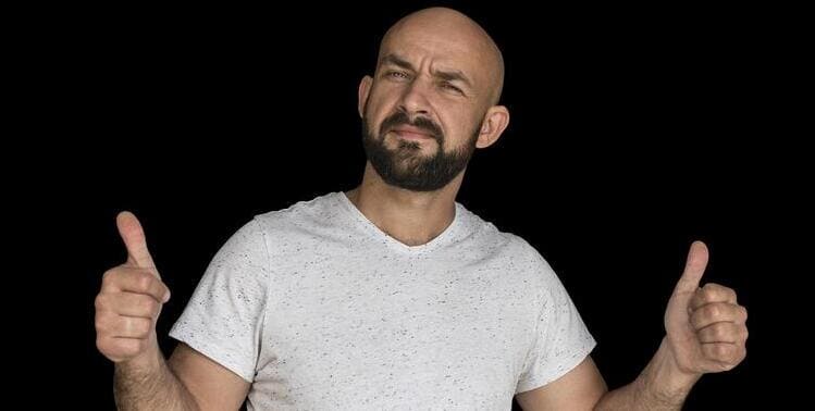 Estilo y Moda Para Hombres Calvos Estilo y Moda Para Hombres Calvos